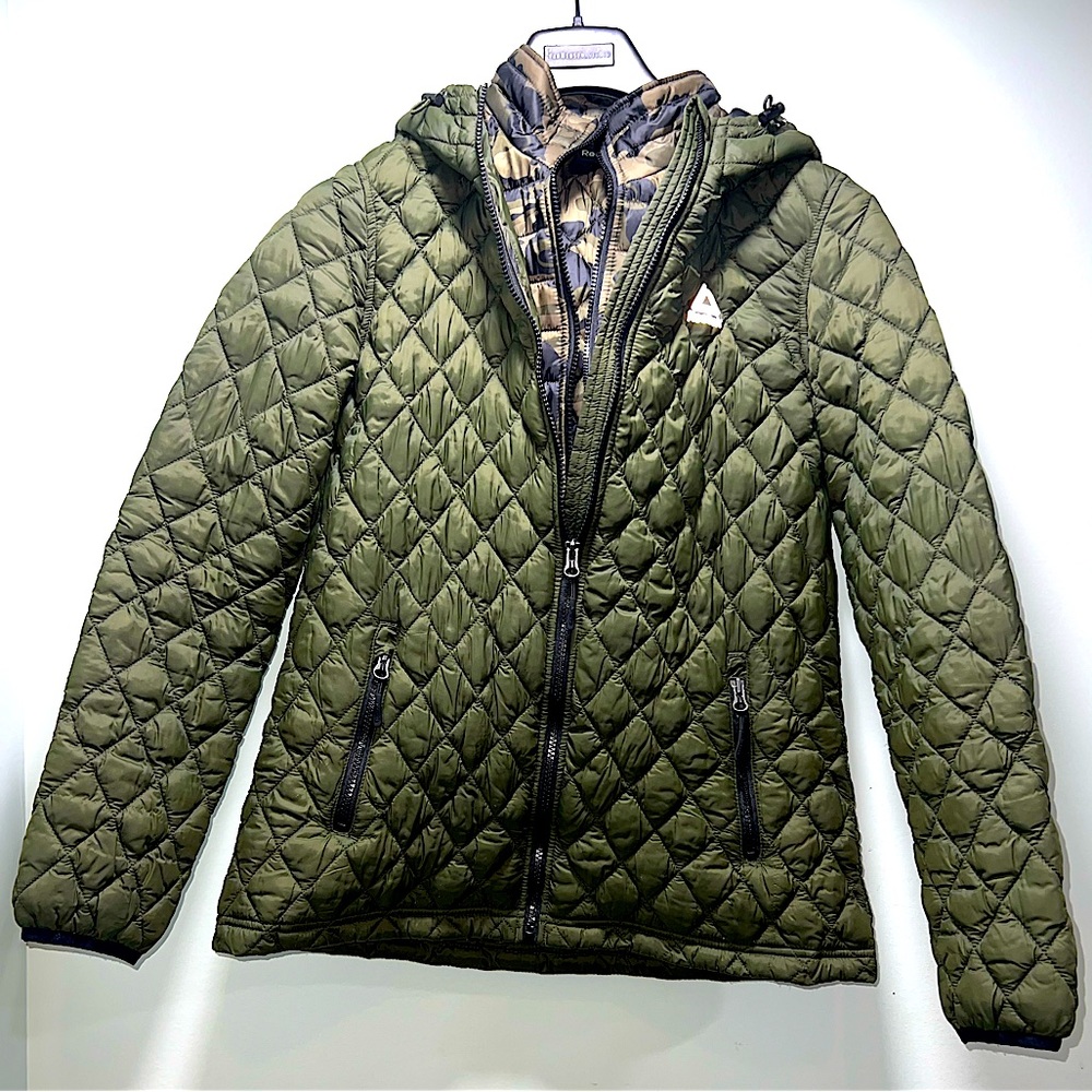 Reebok men olive green puffer jacket size medium